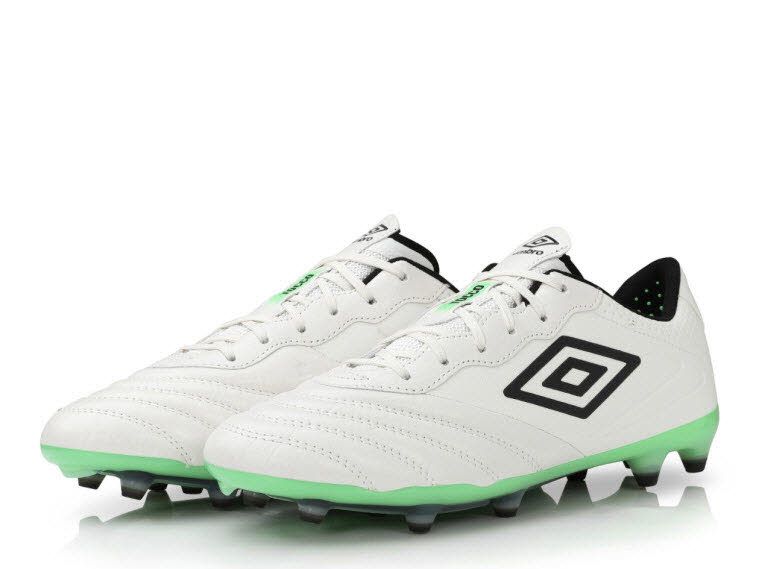 Umbro Tocco III Pro FG Fussballschuhe 10½ (45½ EU)