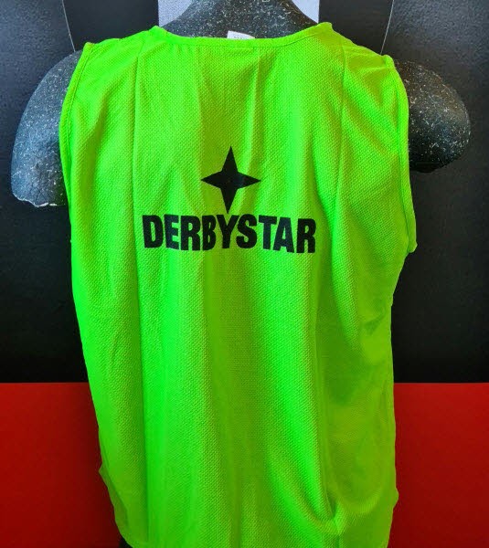 Derbystar SD Markierungsleibchen 2022 Senior grün